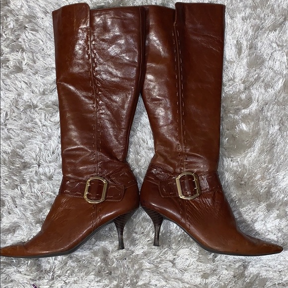 brown leather boots - Picture 2 of 7